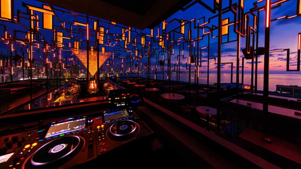 Condé Nast Traveller Middle East – The best bars and clubs on Beirut’s thriving nightlife scene